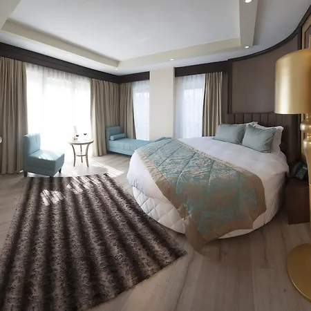 ذا إسكيب فندق