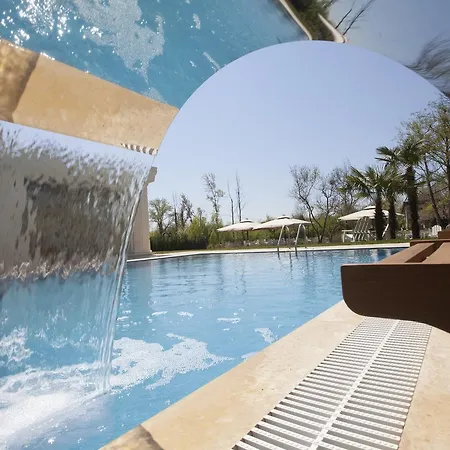 Hotel The Escape 5*